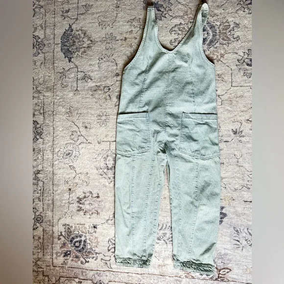 We The Free High Roller Pinstripe Jumpsuit size S - Picture 3 of 4